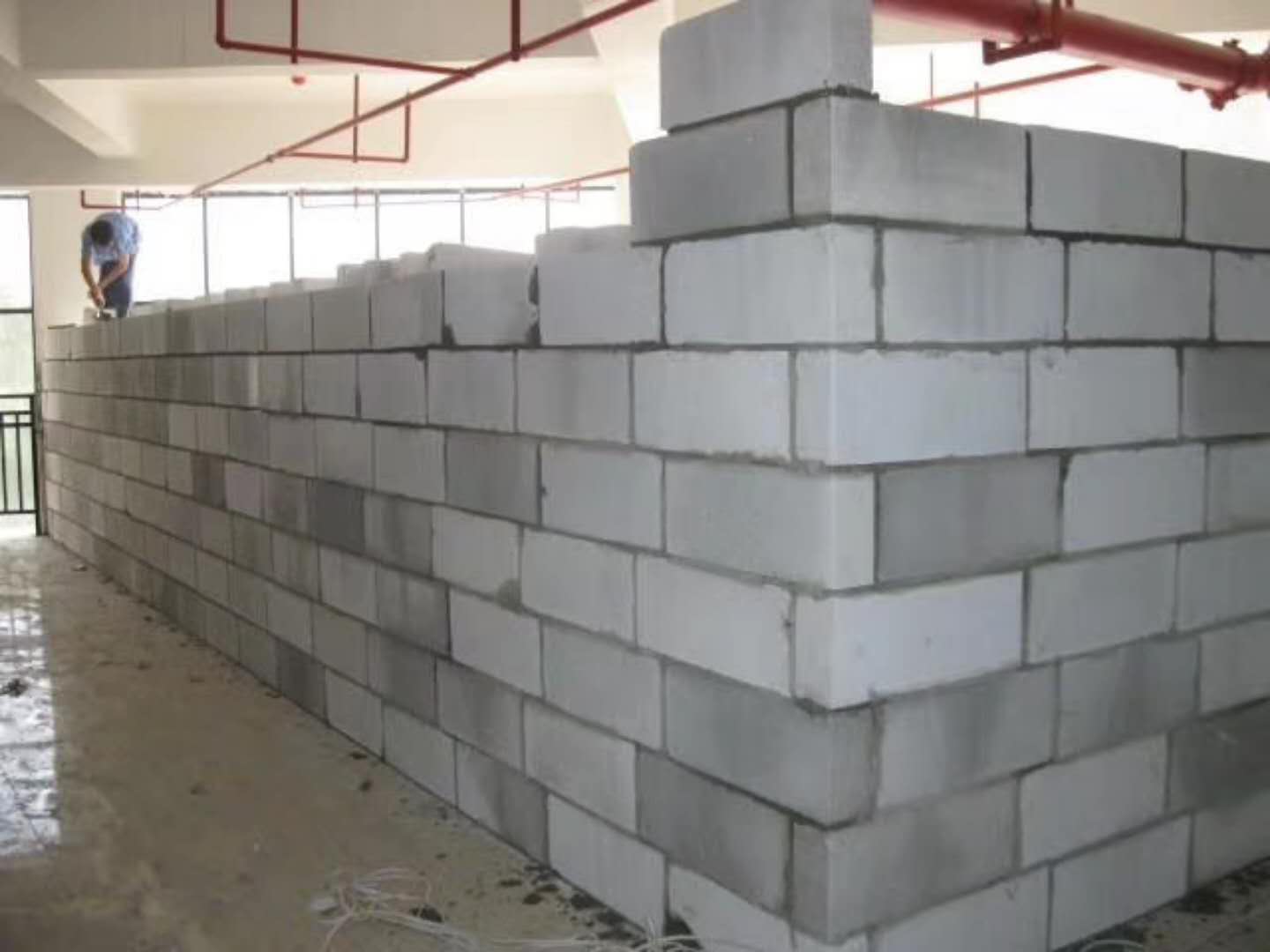 平昌蒸压加气混凝土砌块承重墙静力和抗震性能的研究